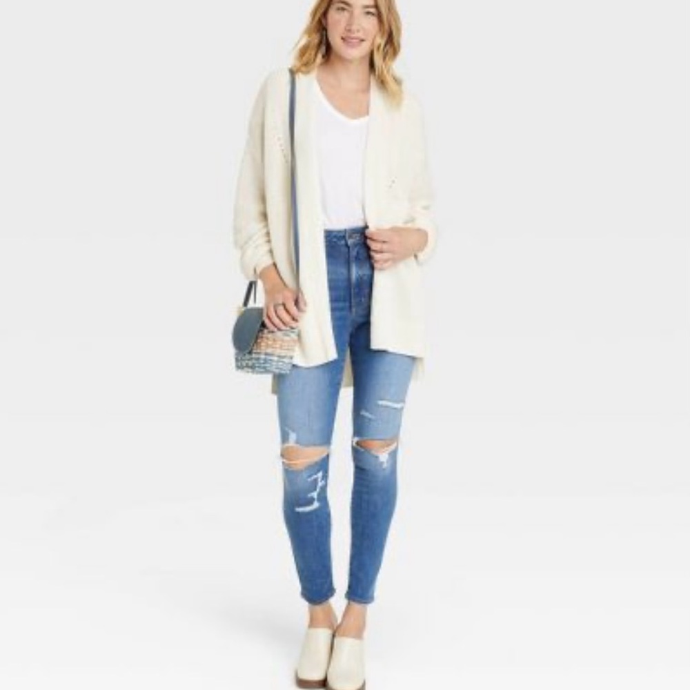 Universal Thread Jeans
